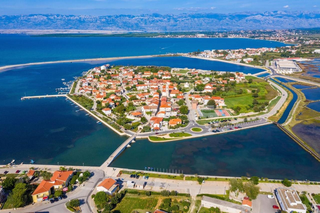 Apartments With A Parking Space Nin, Zadar - 19555 外观 照片