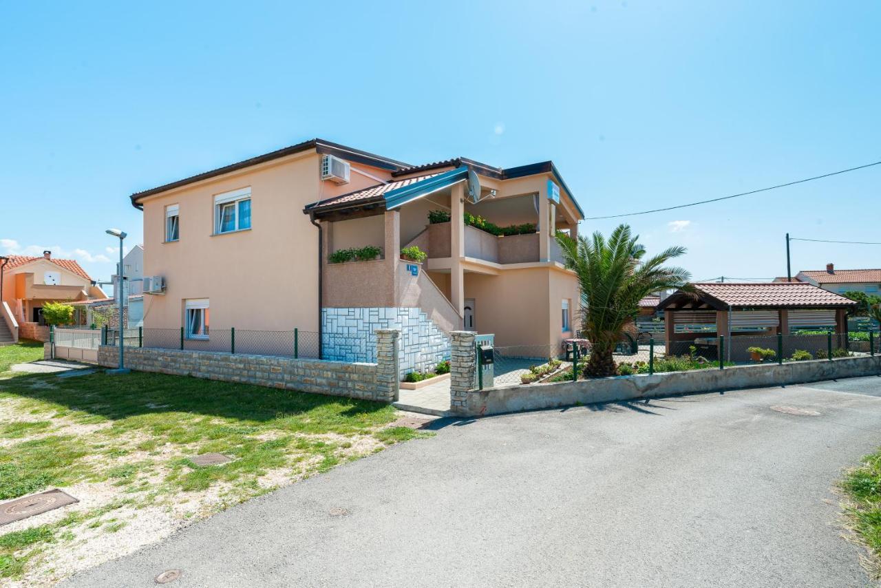 Apartments With A Parking Space Nin, Zadar - 19555 外观 照片