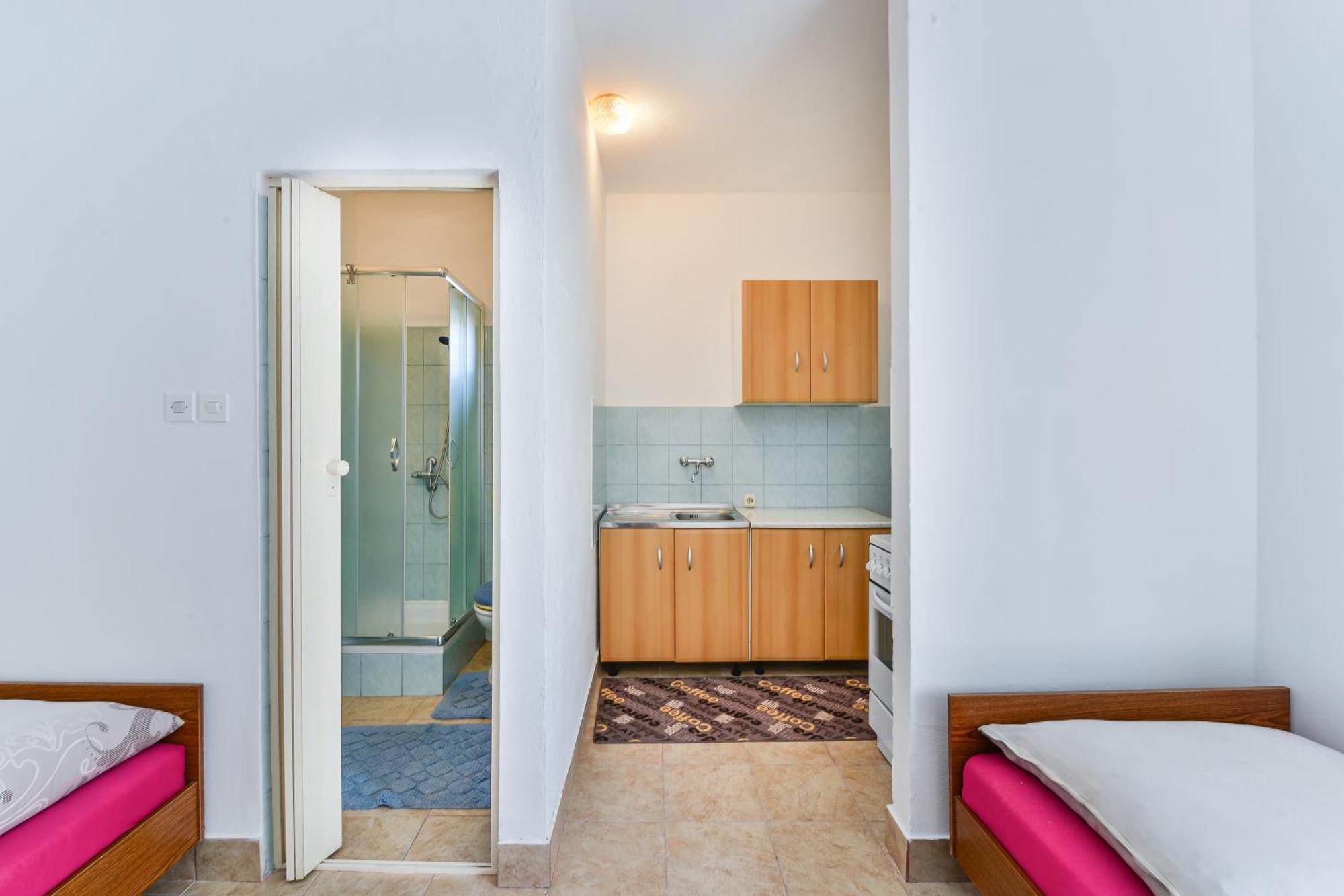 Apartments With A Parking Space Nin, Zadar - 19555 客房 照片